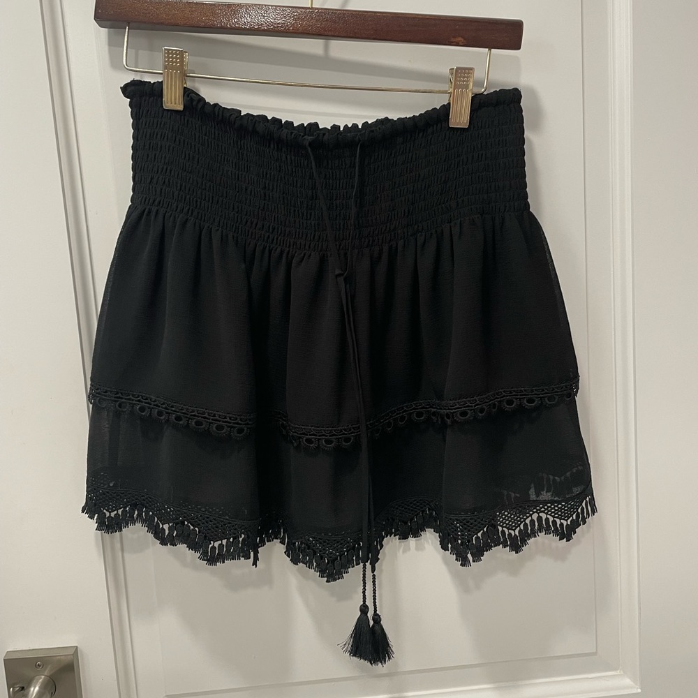 Racy Brook tiered mini skirt